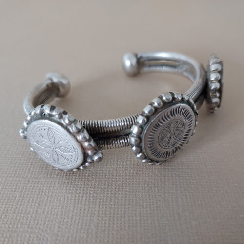 Fulani silver unisex bracelet with three large medallions from Mali