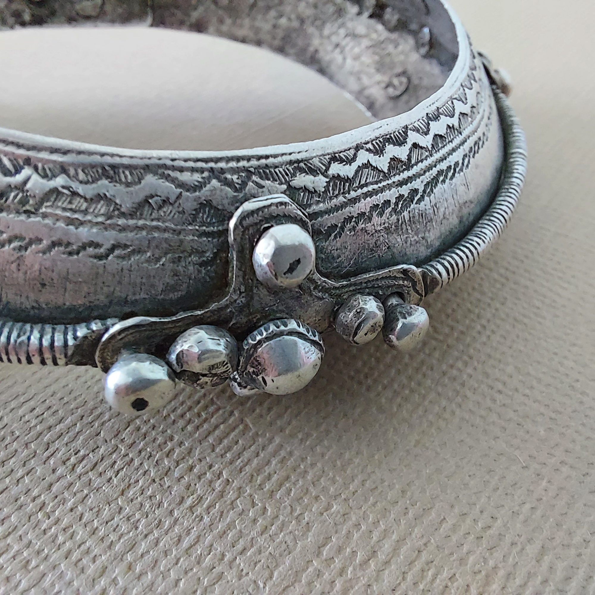 Old Tuareg Moor Bracelet in Silver - KAZAART