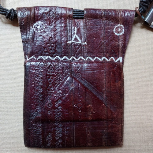 Tuareg unisex amulets necklace in leather from Niger.