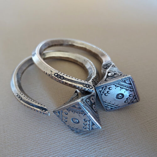 Tuareg silver tribal tizabaten tsabit hoop earrings Niger.