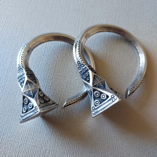 Tuareg silver tribal tizabaten tsabit hoop earrings Niger.