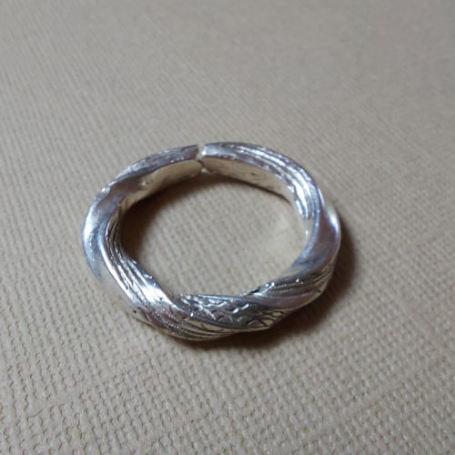 tuareg silver twist design ring or pendant from mali