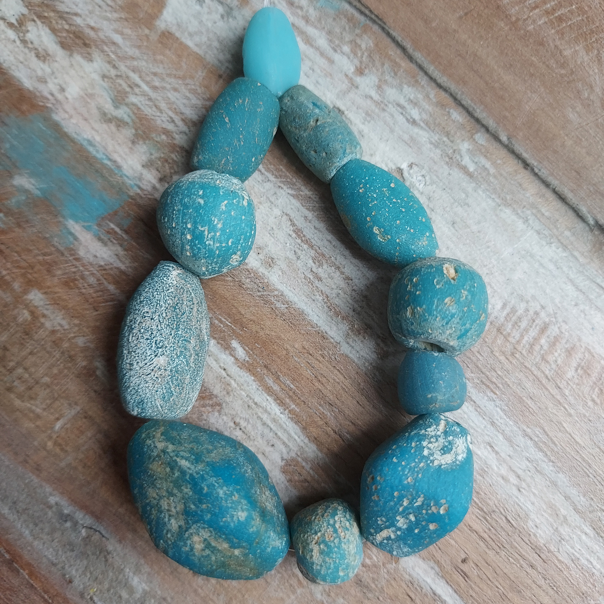 Eleven Ancient Faience Beads - KAZAART