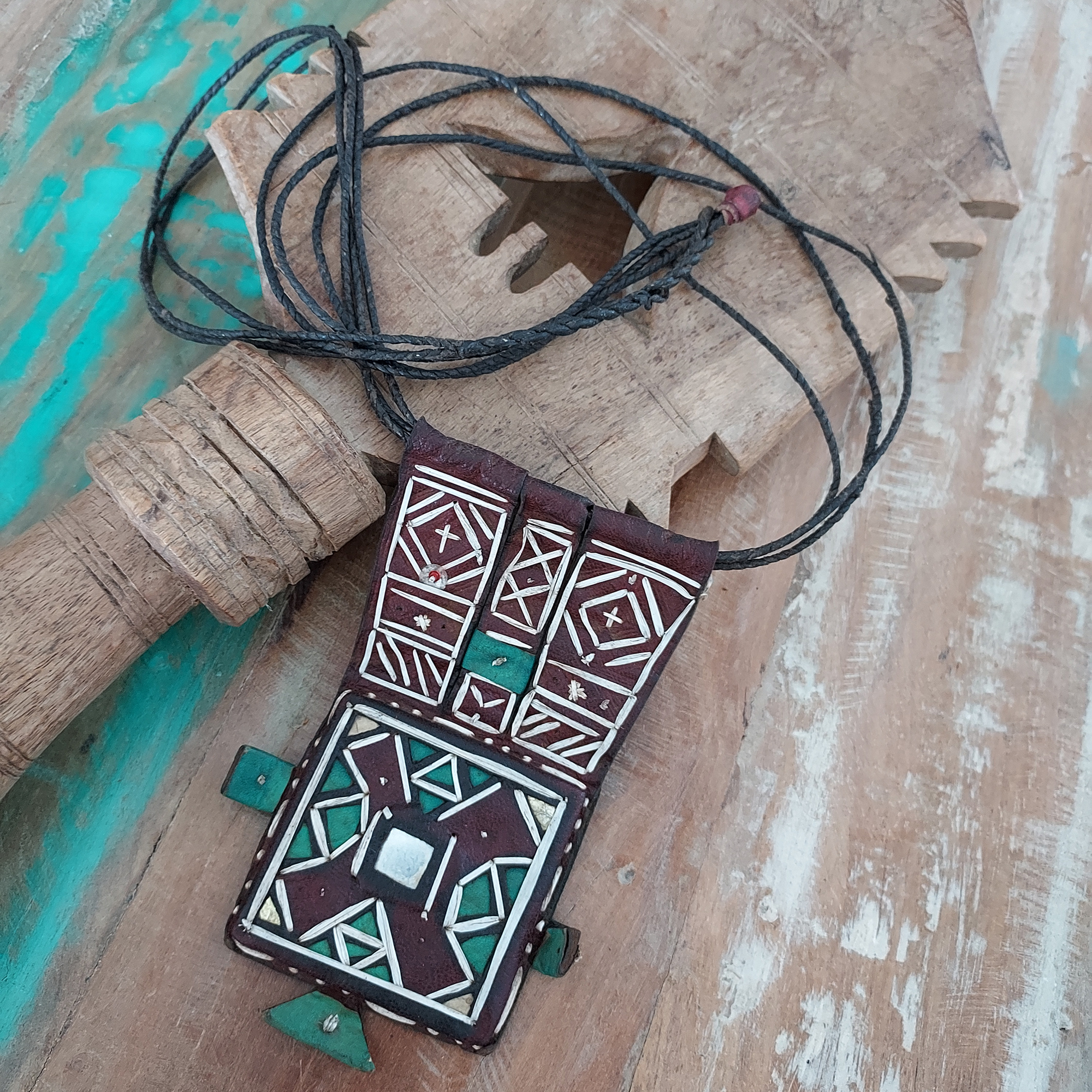 Wodaabe Mirror Amulet Necklace - Image 2