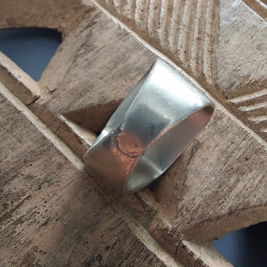 Tuareg Cursive Script Ring US 7 - KAZAART