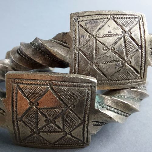 Tuareg silver alloy metal anklets with pattern from Niger.