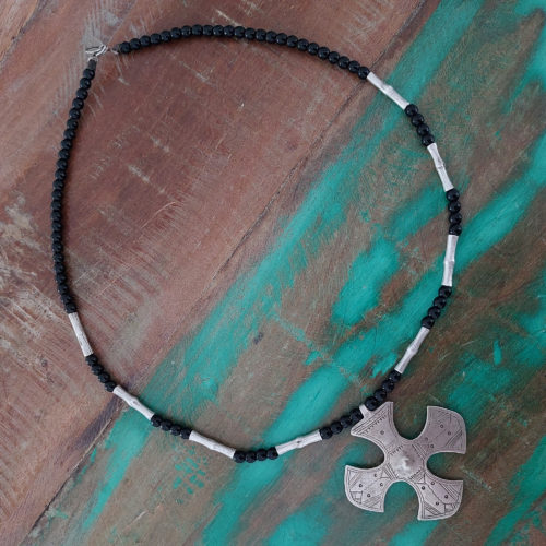 Tuareg necklace with barchakea cross pendant.