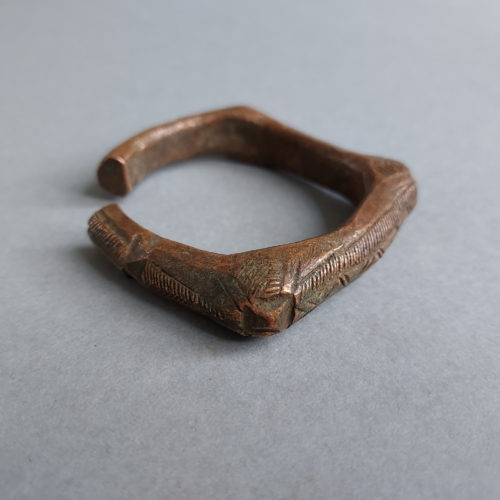 African Gurman bracelet in copper alloy from Niger.