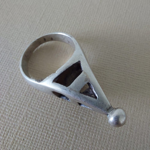 Tuareg silver ring with point shape from Mali or Niger