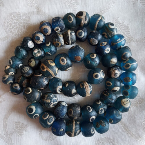 ancient islamic period glass eye beads or yeux de chat from mali