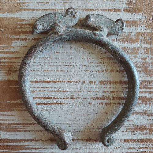 African metal bracelet with two chameleons.