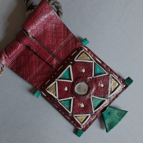 Wodaabe amulet with mirror against the evil eye.