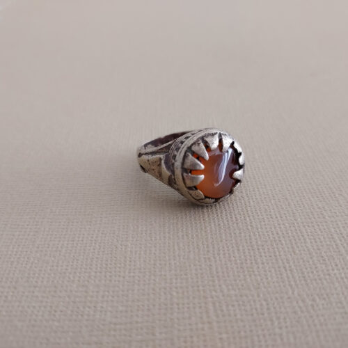 very old mixed metal ring with agate stone