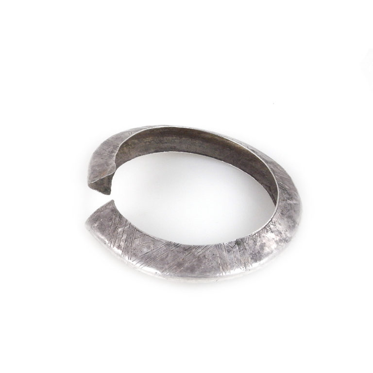 Tuareg Silver Takafat Bracelet Geometric Pattern, Niger - Image 4