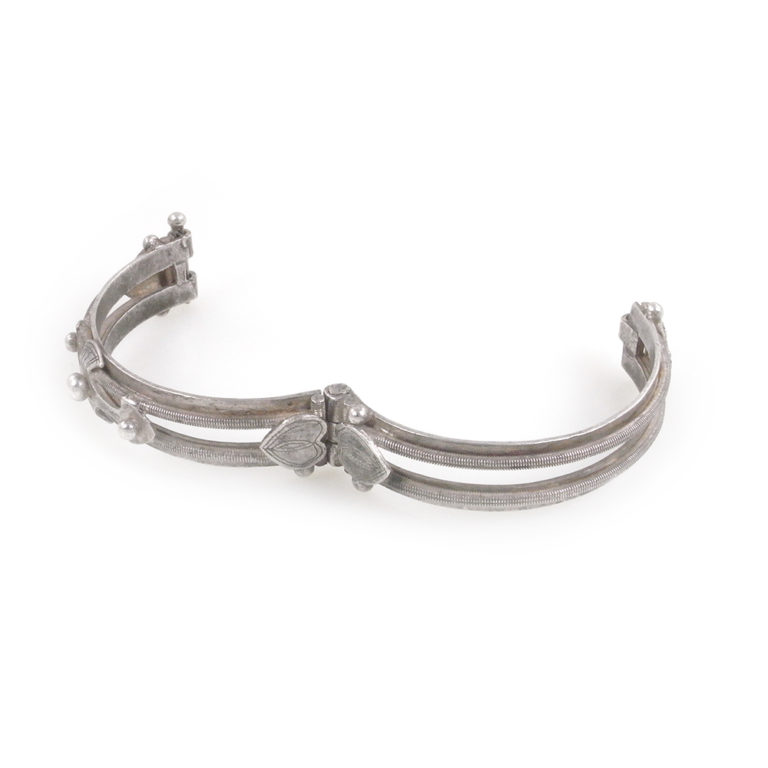 Tuareg Silver Bracelet with Hearts, Mali - Image 4