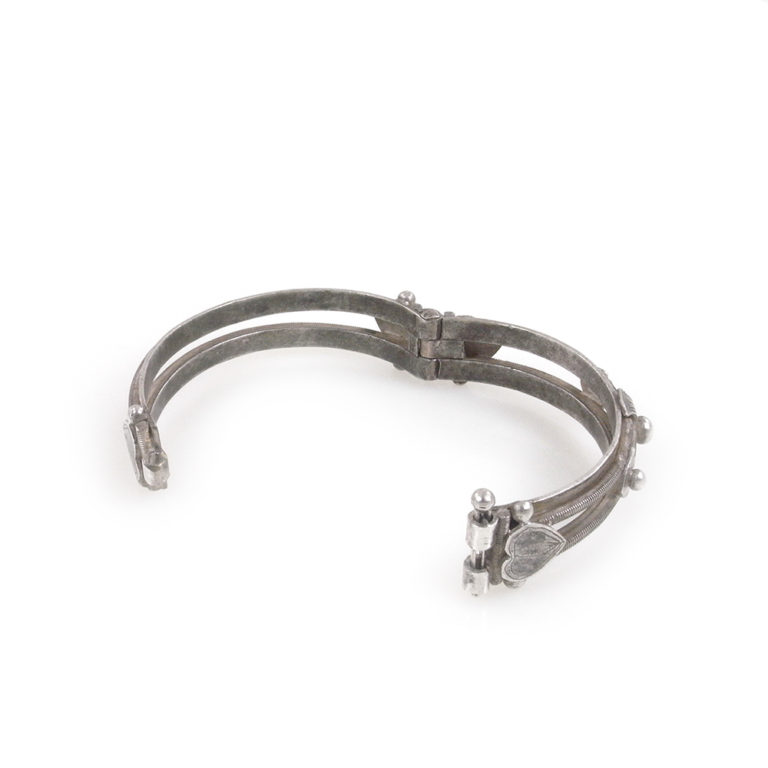 Tuareg Silver Bracelet with Hearts, Mali - Image 3