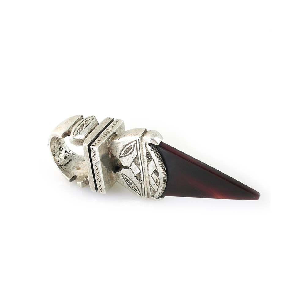 Tuareg Silver and Agate Statement Ring Size 9, Mali - Image 3