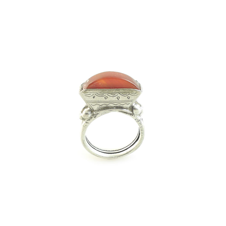 Tuareg Silver Ring inset with Agate Stone Tanfouk-US Size 10, Mali