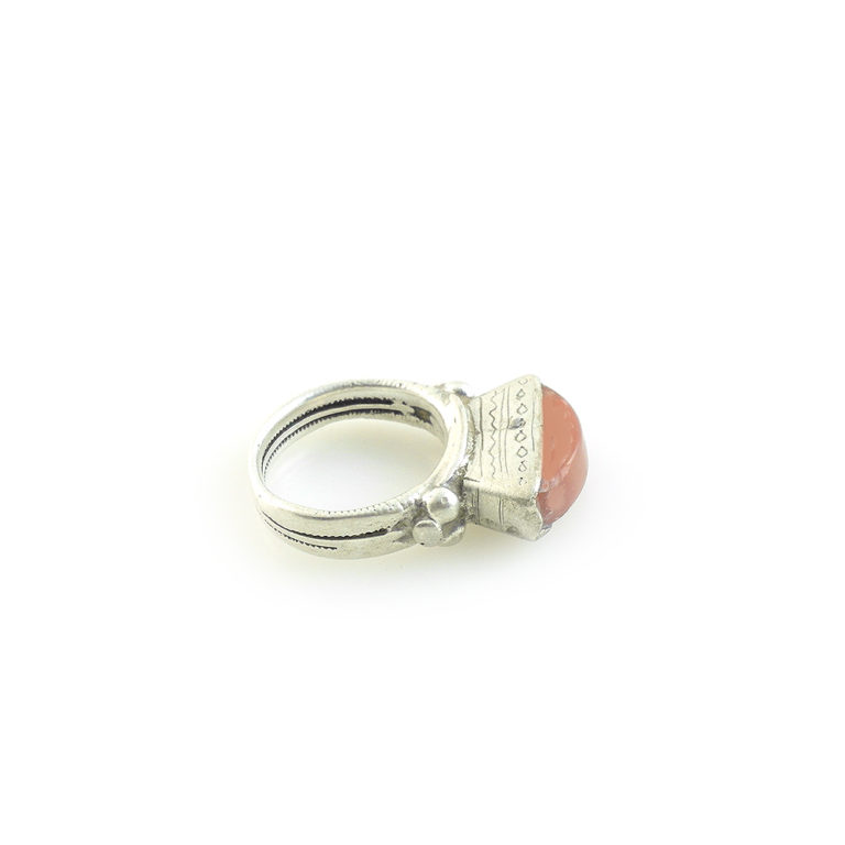 Tuareg Silver Ring inset with Agate Stone Tanfouk-US Size 10, Mali - Image 3