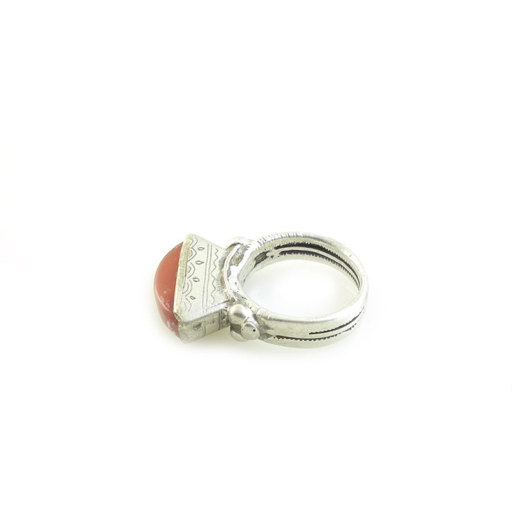 Tuareg Silver Ring inset with Agate Stone Tanfouk-US Size 10, Mali - Image 4
