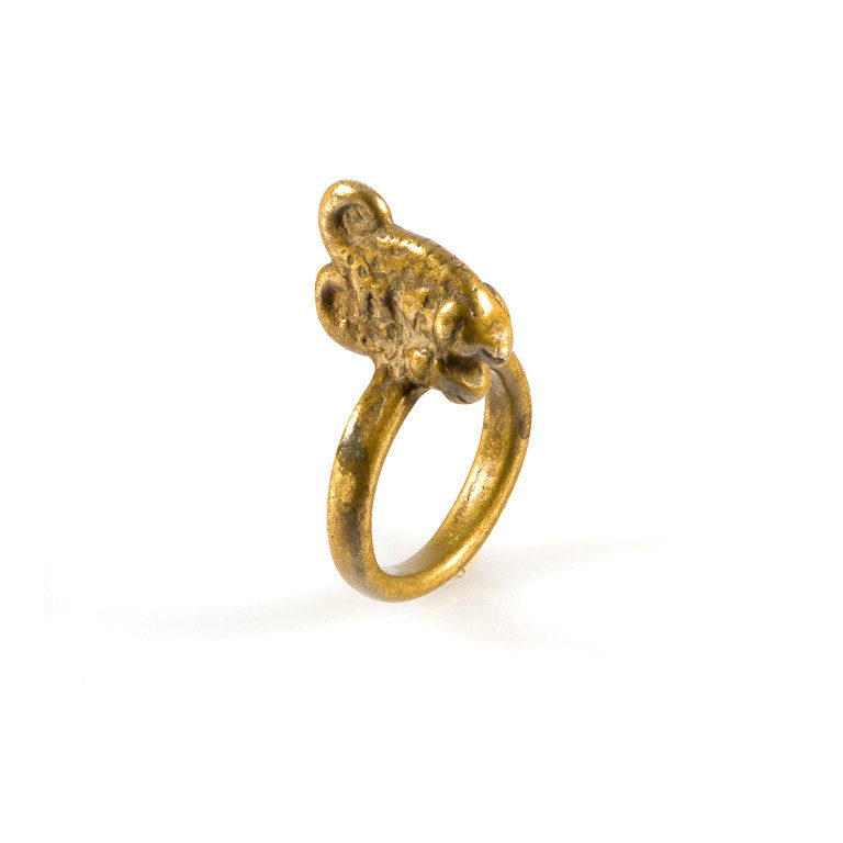 Old Lobi ring with two chameleons and nice patina from Burkina Faso.