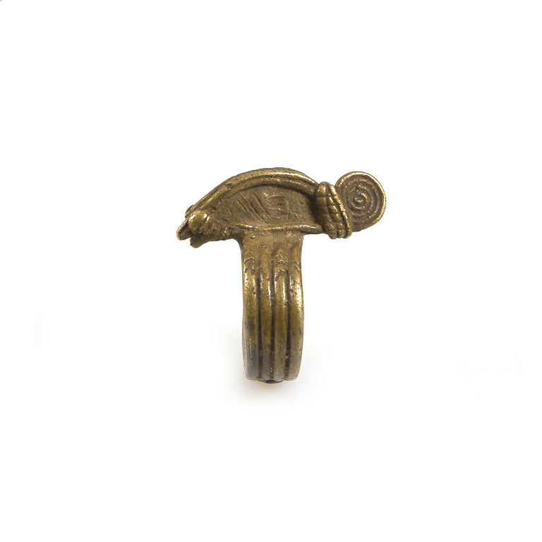 Old Lobi Bronze Ring of Chameleon, Burkina Faso - Image 2