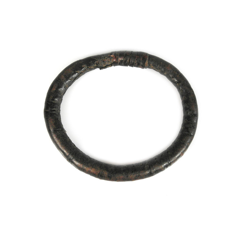 Bamana Leather Arm Amulet Bracelet, Mali - Image 4