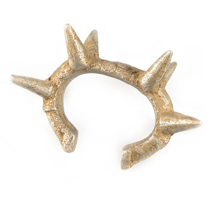 Bobo aluminium bracelet with spikes from Burkina Faso.