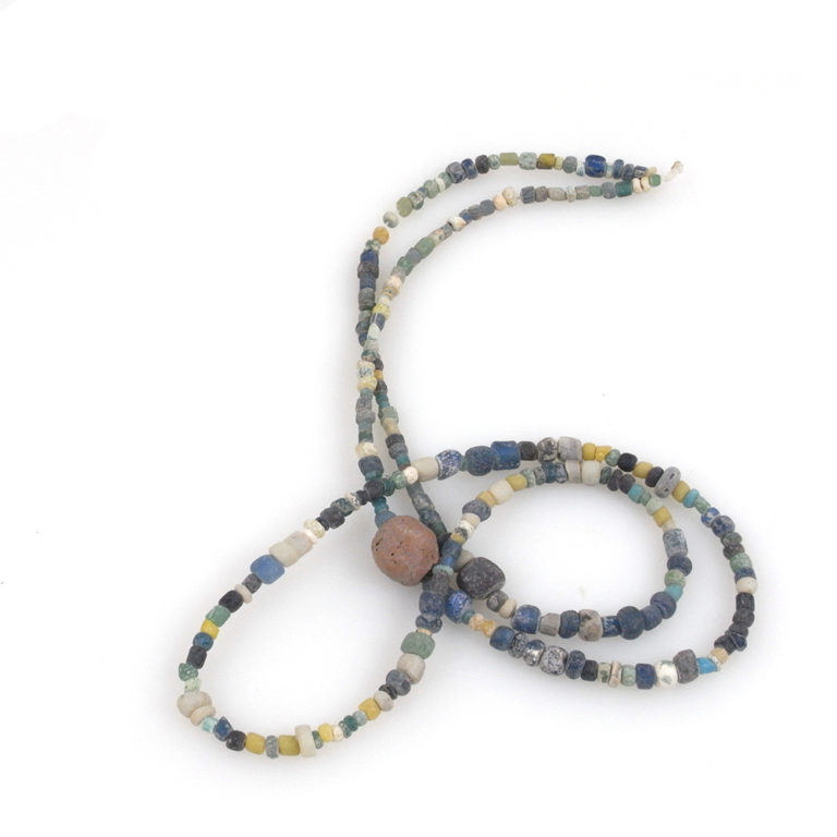 D34 Ancient Djenne Beads Strand, Mali - Image 2