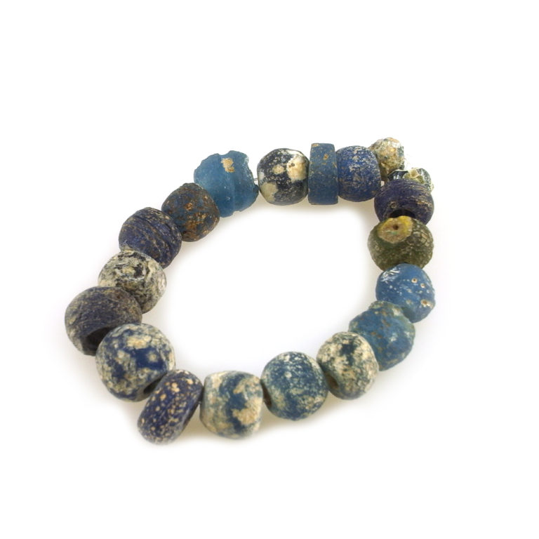 Islamic Period Glass Eye Beads Mali, c. 800-1200 Years old - Image 2