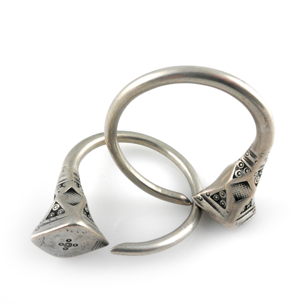 Tuareg Silver Earrings Hoops Tizabaten, Mali - Image 4
