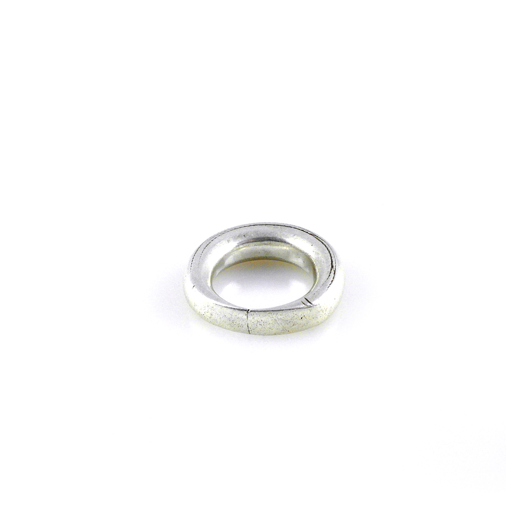 Tuareg or Fulani Silver Ring with Design, Mali - Image 3
