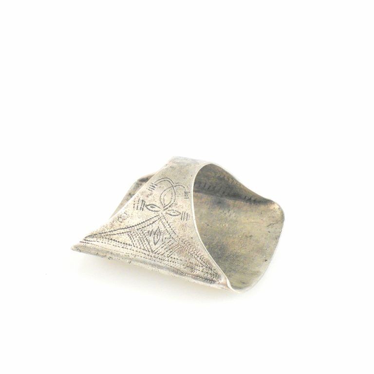 Tuareg Silver Amulet Script Ring with 5 Point Star, Mali - Image 2