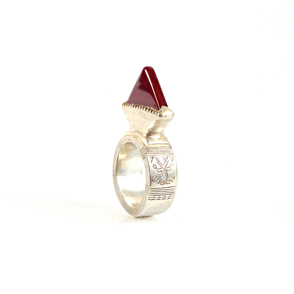 Tuareg Silver Ring Tisek with Agate Stone Tanfouk, Mali