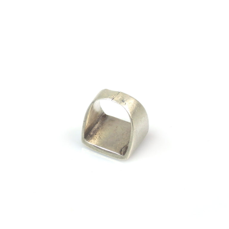 Tuareg Silver Amulet Ring with Koranic Script, Mali - Image 5