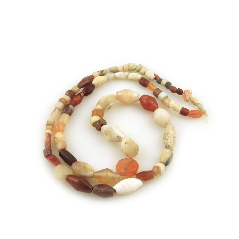 Ancient Carnelian Jasper Quartz Beads, Mali - Image 4